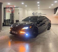 تۆیۆتا کامری